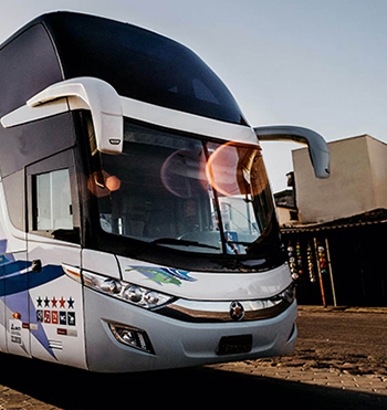 Charter bus rentals in Louisville with air conditioning